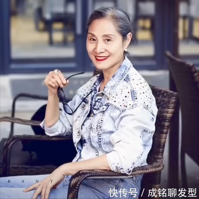 发型 70岁不染发会不会很显老?染发阻挡不了衰老,遮掩不如顺其自然