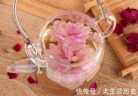 乳腺增生|医生4种天然“黄体酮”，每天吃2口，稳定雌激素，防止乳腺癌