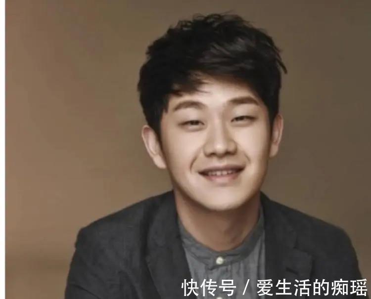 youtube|韩艺人崔成峰被爆“虚假抗癌”诈捐，承诺退回捐款，偷偷删除患者服照片