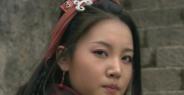 梁山好汉$水浒中被宋江害惨的两个人,男的到最后得偿所愿,女的却被毁一生!