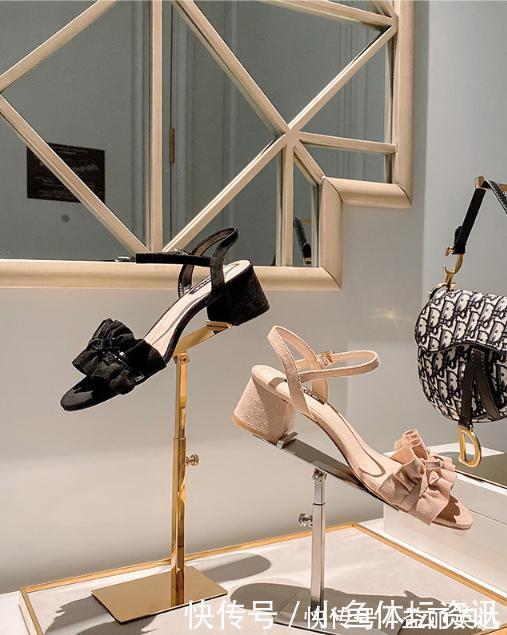 脚感|凉鞋不一定要选细跟的,粗跟不但稳健时尚还在众多细跟中脱颖而出