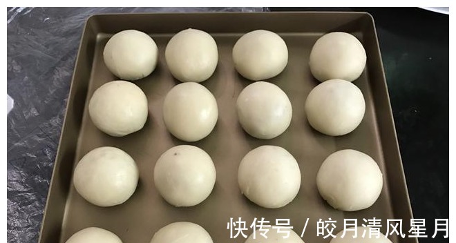 过年送礼用它倍有面儿，层多馅香，酥到掉渣，2分钟教你做！