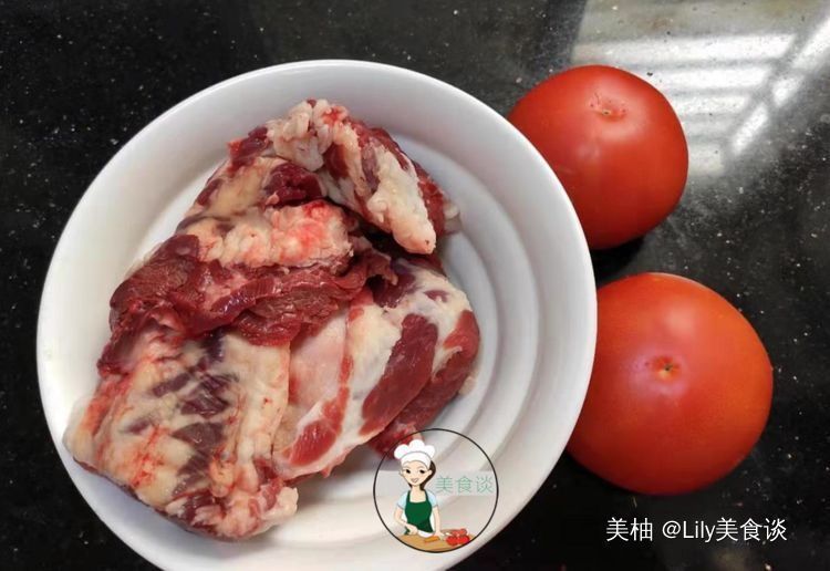 冬天,吃猪肉不如吃此肉,有点小贵,但孩子多吃体格强壮,贵也值
