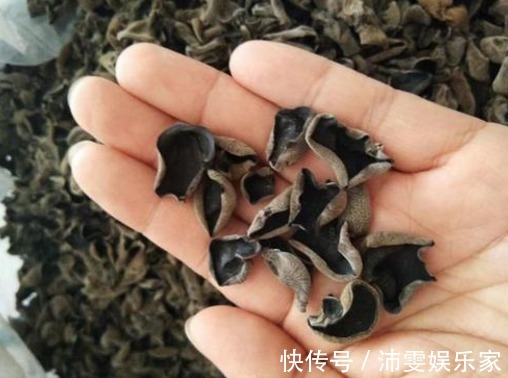 食物|4种“不怕过期”的食物,放得越久越好吃,别再傻傻丢掉