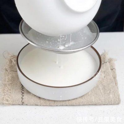 糯米粉|0难度的糯米凉糕，好吃到停不下来