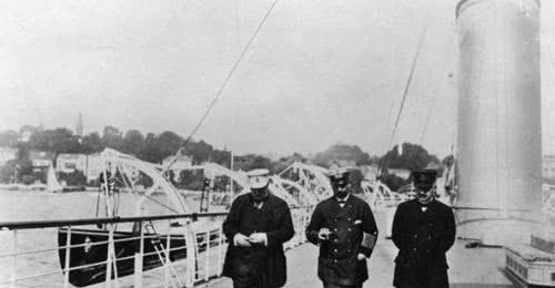 中国|外国皇帝说中国有四亿五千万人，就一人一两银子作为赔款吧