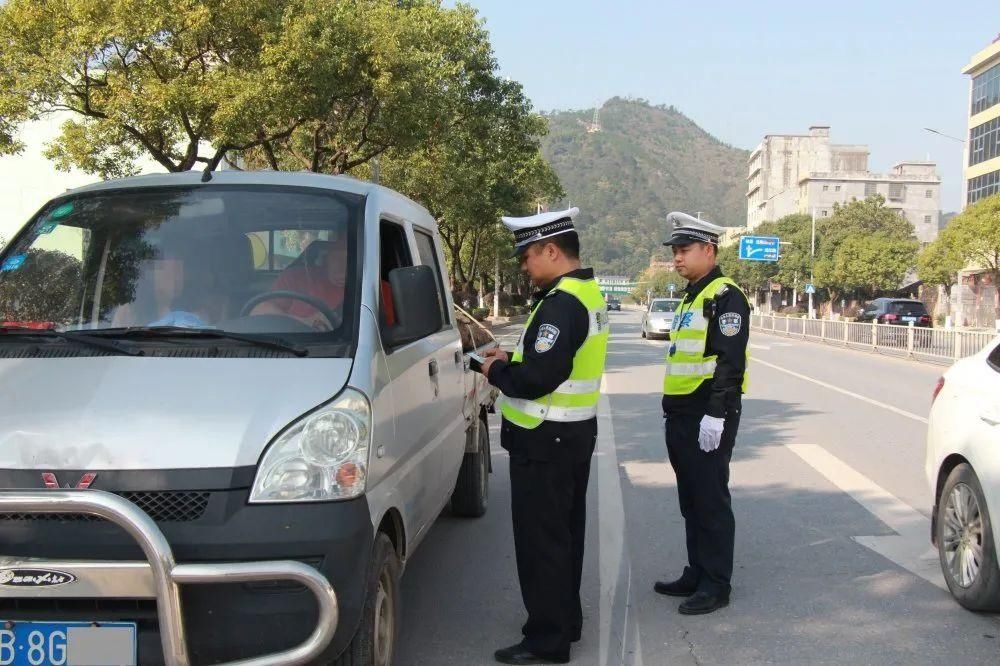  痼疾|【顽瘴痼疾整治进行时】整治道路交通秩序，茶陵交警再发力！