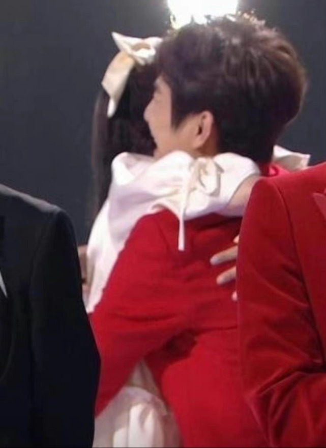 谁能想到《快乐大本营》停播,主持人的现状差距这么大?