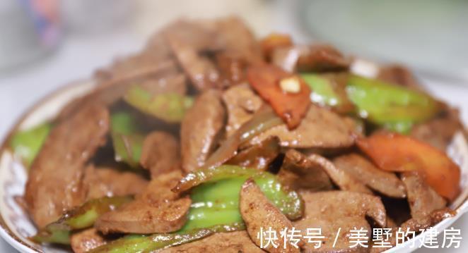 搅拌均匀|洗猪肝别直接用水洗,相当于吃毒素,再加一步,脏东西自动跑出来
