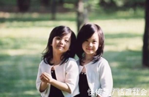 生活环境|双胞胎姐妹一个20岁生娃，一个35岁生娃，如今差别肉眼可见