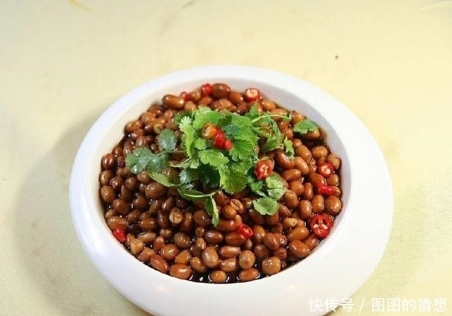 患者|花生好吃不贵,对身体还有很多好处,但这5类人不能吃