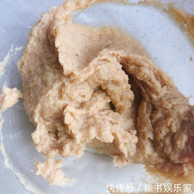 好吃|鸡胸肉此做法简直太好吃了,美味又减脂,营养还丰富