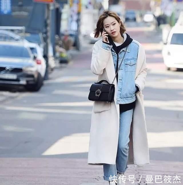 2021最流行这样穿，卫衣+阔腿裤，搭什么鞋子都好看