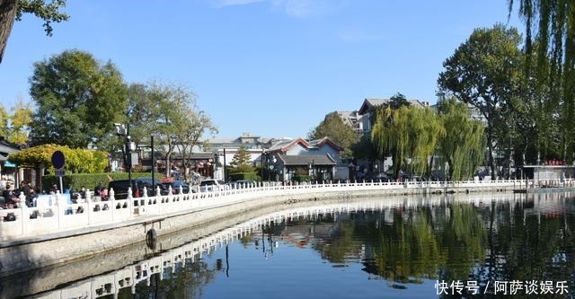 最美金秋到什刹海品历史，长知识，观风景