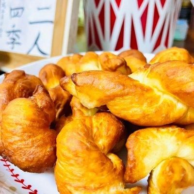 这道家喻户晓的外酥里软的麻花是怎么做的呢？