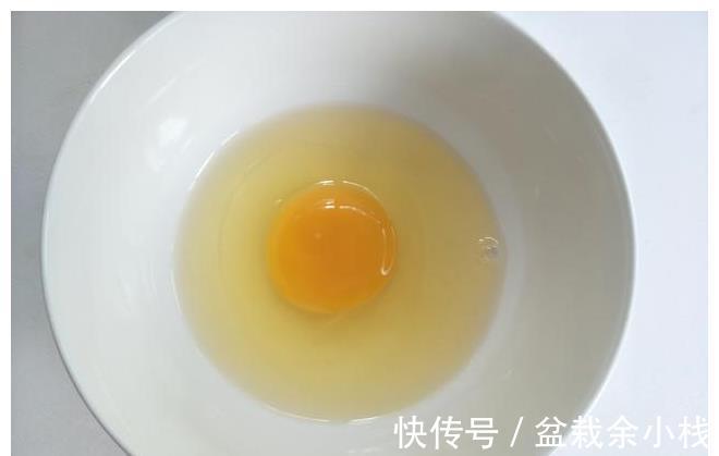 好吃|天越冷，越要多吃素菜，1道好吃的素小炒，家人特别爱吃