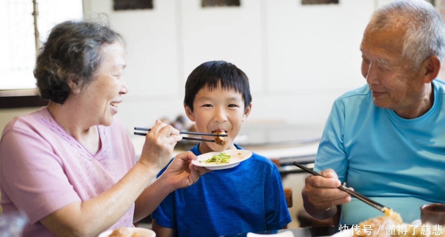 长高|6年前花16万，断骨增高7.2厘米的男生李亚诺，现在代价来了