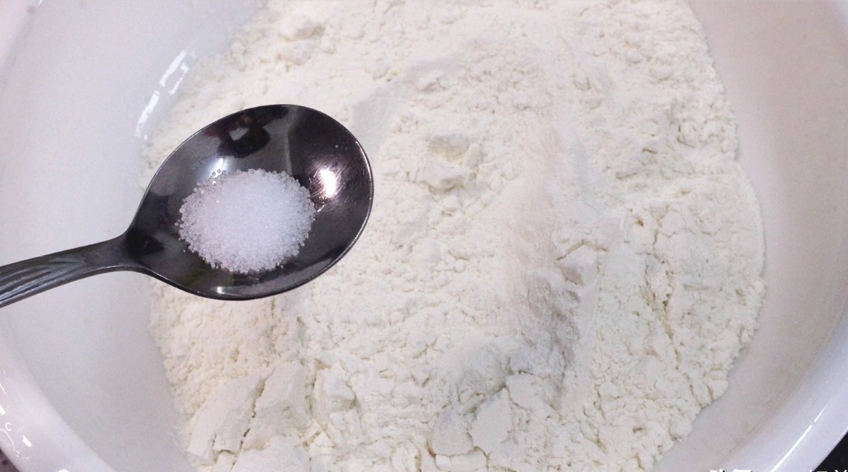 做软饼，有人加热水，有人醒面，都不对！大厨一语道破，香软好吃