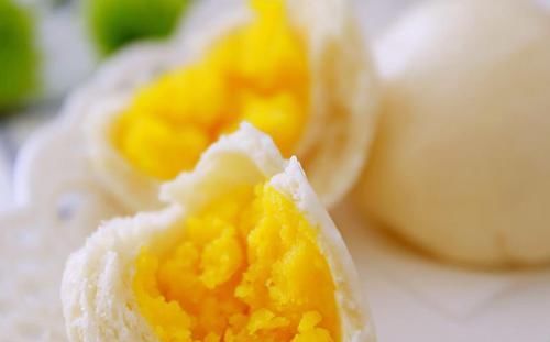  奶黄|奶黄包好吃，调奶黄馅是关键，教你详细配方比例，不干不湿刚刚好