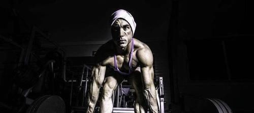 硬拉|要不要练习硬拉呢？搞懂硬拉注意事项，全身肌肉快速发展