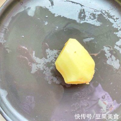 常吃生姜梨汤的人一年也不跑一趟医院