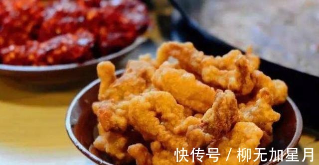 在家炸酥肉，面糊只用水调就错了，教你饭店做法，外酥里嫩不脱糊！