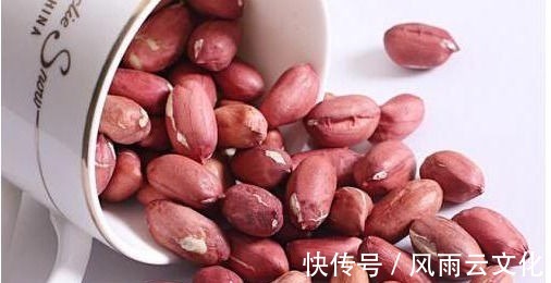 韭黄韭黄|聪明女性多吃3种食物,营养丰富、延缓衰老,早吃早健康!