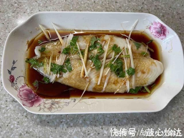 近视|最护眼的不是胡萝卜而是这种肉，小孩常吃，明目亮眼，近视别错过