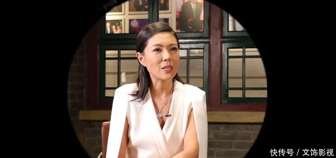 名利场 对7个人用7种说话方式,苏芒的社交堪称教科书,18年名利场没白混