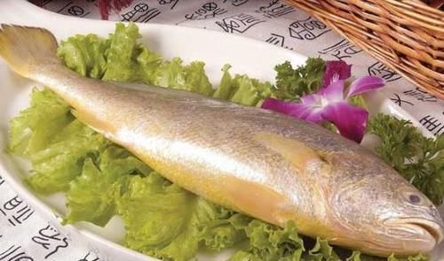 细嫩|蒸鲈鱼还不如这个鱼，便宜又营养，口感鲜美细嫩，蒸一蒸就能吃