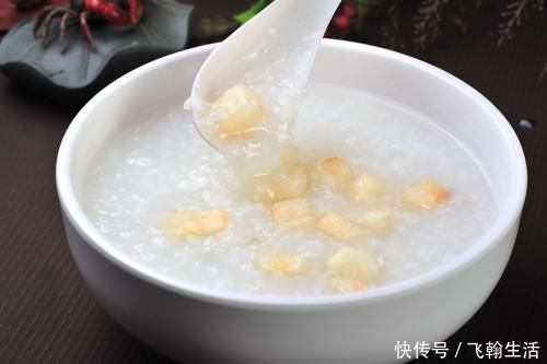 小米粥|糖尿病人早餐吃什么这3种早餐千万不能碰，直接导致血糖爆表
