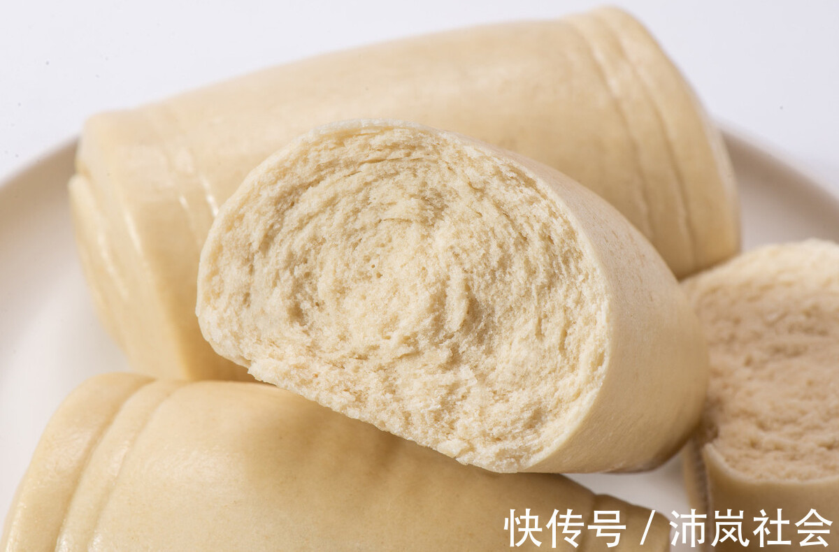 馒头|吃不完的馒头，应该放冰箱冷藏还是冷冻别搞错了，差别很大