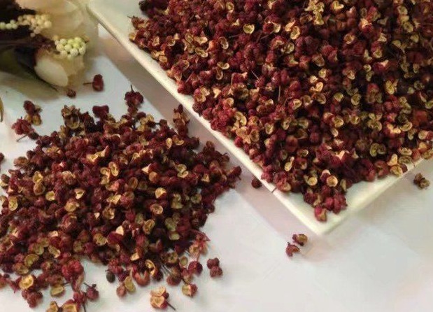 花椒|每天睡前嚼几粒花椒,坚持两个星期,三大惊喜的变化不请自来