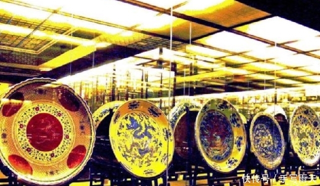 华侨收藏家继承遗产,发现数万圆明园文物,自费运回中国捐赠