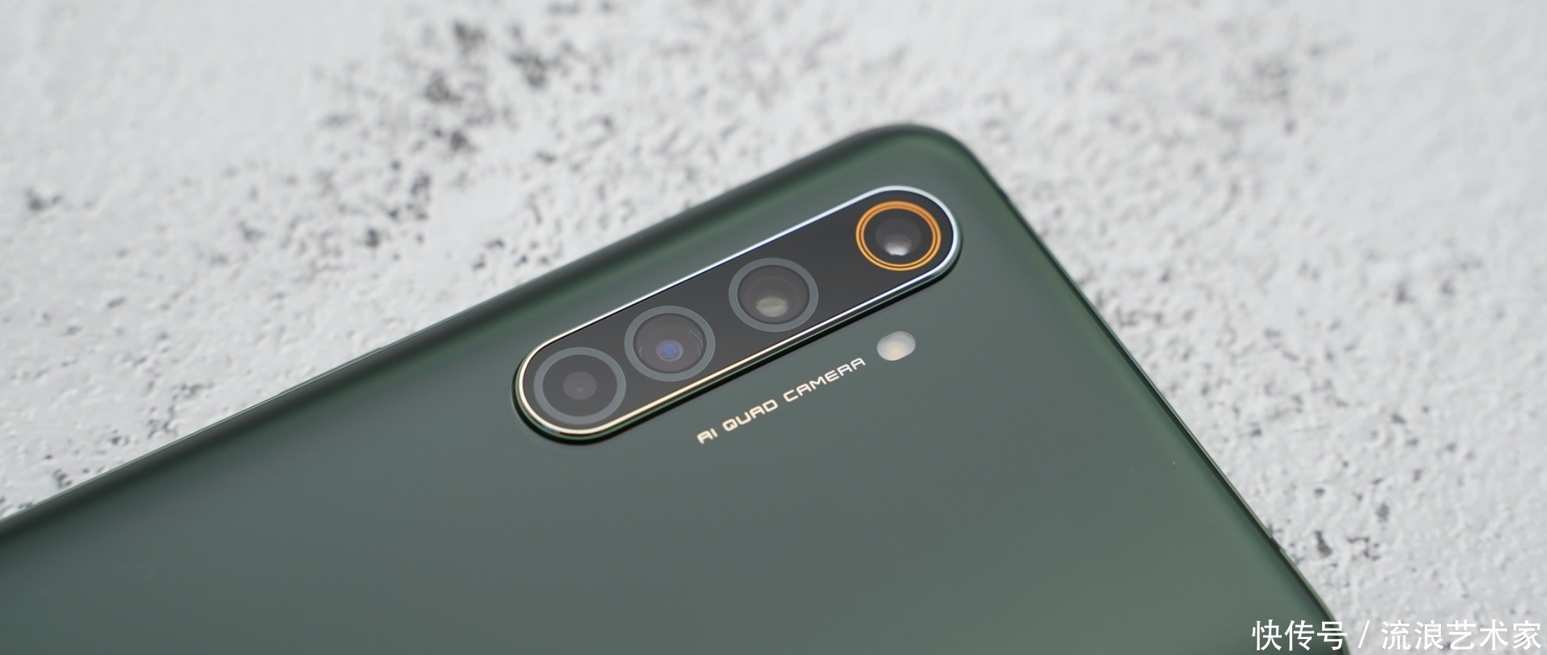 不服|谁都不服就服你!真我机皇直降千元,骁龙865卖出友情价!