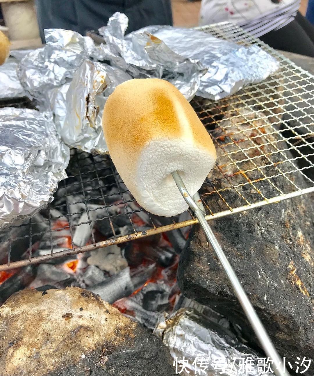 鸡翅|BBQ新技巧！体验“天才吃法”，成为烧烤达人只需学会这7个技巧