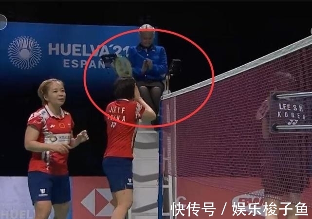 陈清晨|国羽的格局!夺冠后贾一凡主动找裁判握手被拒,随后数次点头道歉