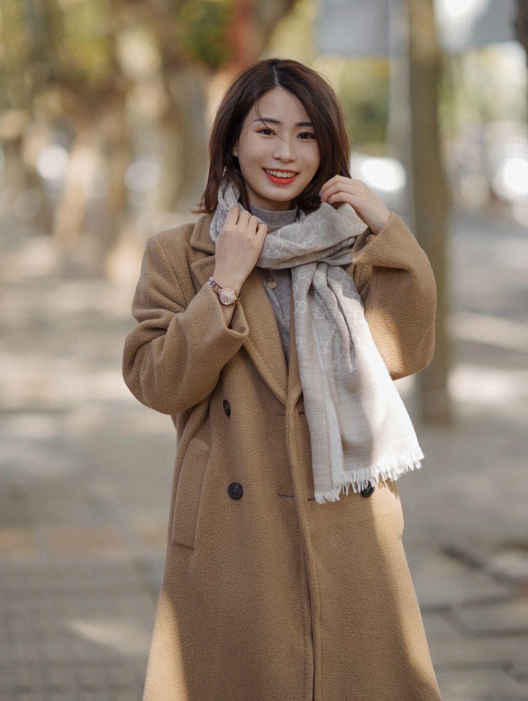 高跟鞋 冬天穿不出时尚感?不妨看看大衣穿搭示范,照着搭美得不像话