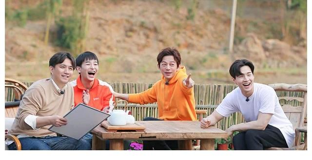 《向往6》原班人馬回歸，黃磊“海島”圓夢，評論區(qū)卻在刷王一博