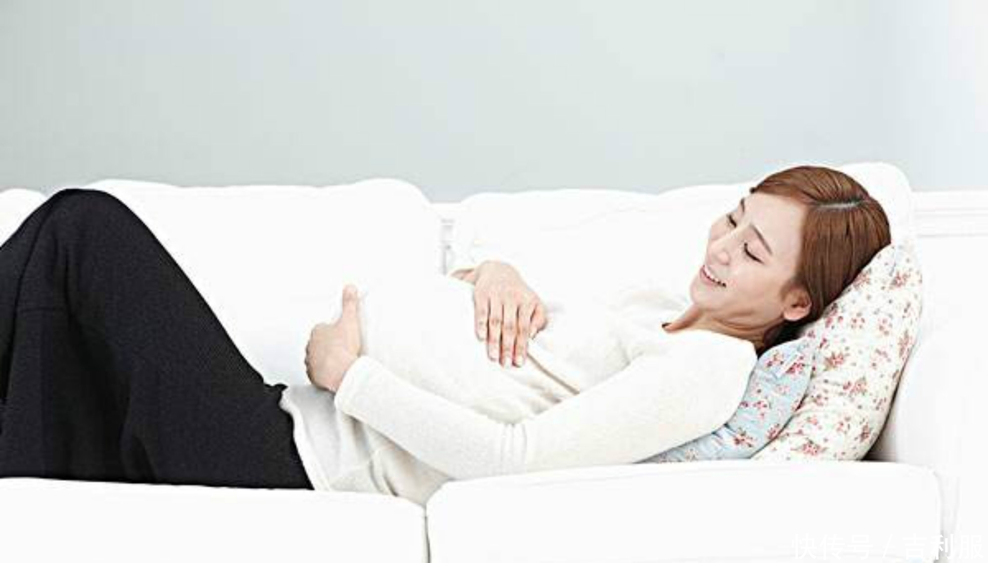 想象|孕妈睡觉翻身时，胎儿有啥感觉吗？答案和想象的不一样