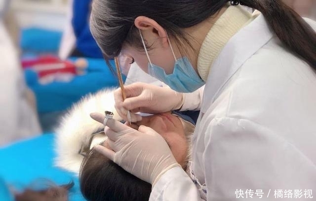 为何不建议女生纹眉?内行人讲出“实情”,看完后再做选择也不晚