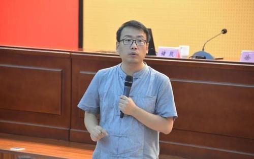 国际关系学院教授：中国的应试教育是贫寒子弟改变命运的关键所在