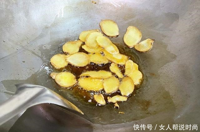 只加|做鱼肚时,只加食盐是不对的,多加一步,鱼肚又香又好吃!