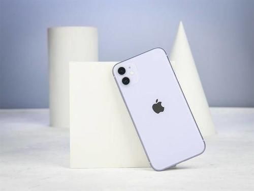 iPhone11|手机热卖榜：华为全军覆没，红米跻身前五，iPhone11销量第一