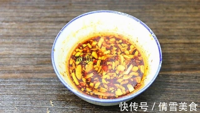 雷小厨|夏天女人离不开的一道菜,刮油又消暑,天天吃也不腻