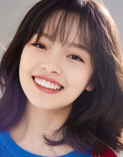 朱林雨|青春有你2成攀比现场,虞书欣出手壕气,她却直接搬出32位大牌