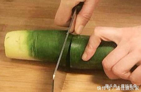 每年年夜饭总少不了此菜,颜值高味道好,客人都夸好吃,比吃肉香