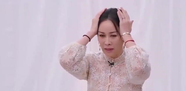 秦昊 《浪姐2》姐姐们都奉承那英,为何只有杨丞琳唱反调,很值得揣摩