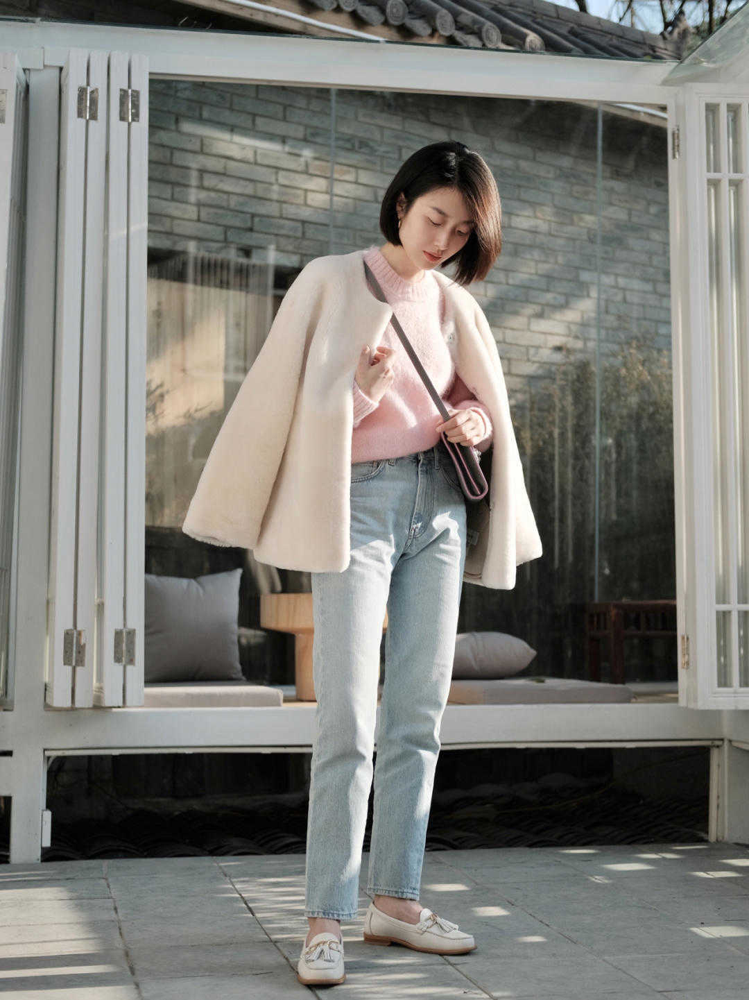 面料 适合冬天选择的粉色单品有很多,码住这“四”款,是真的很时髦