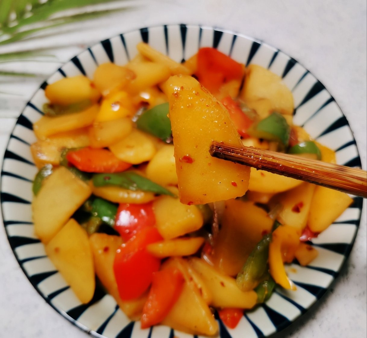  土豆块这样做，配米饭简直不要太爽